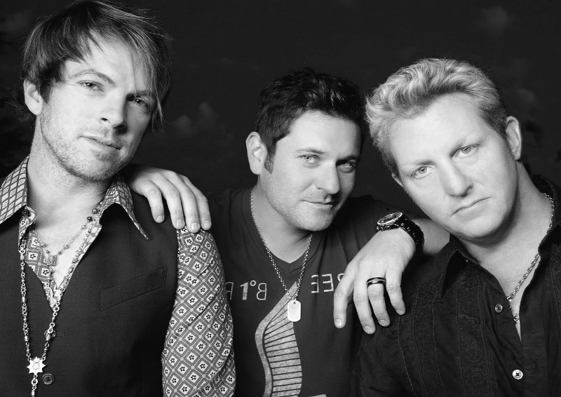 js57_rascalflatts-edit-bw